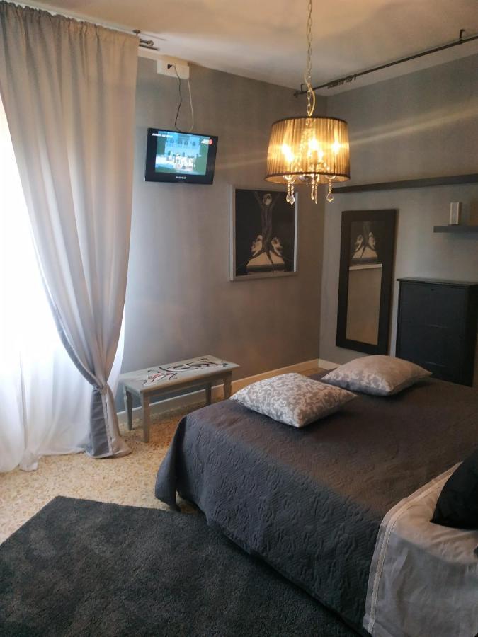 Di Design - Spazio D'arte 372 Appartamento